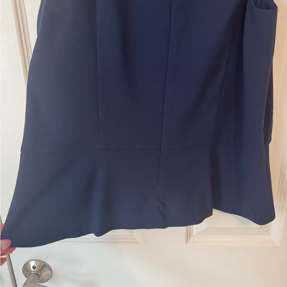 Ann Taylor keyhole sleeveless blouse navy - Picture 5 of 6